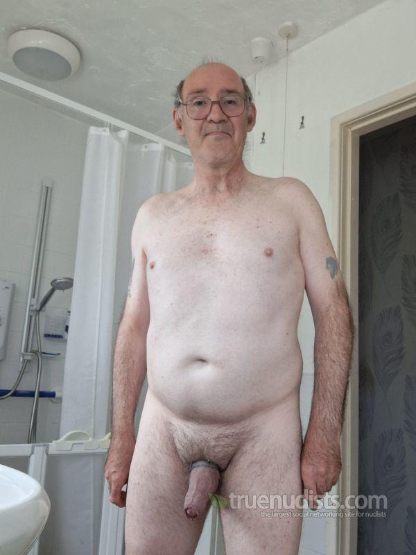 Liverpool670 nudist picture