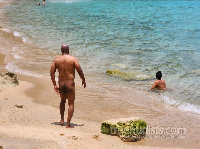 Admirer29 nudist picture