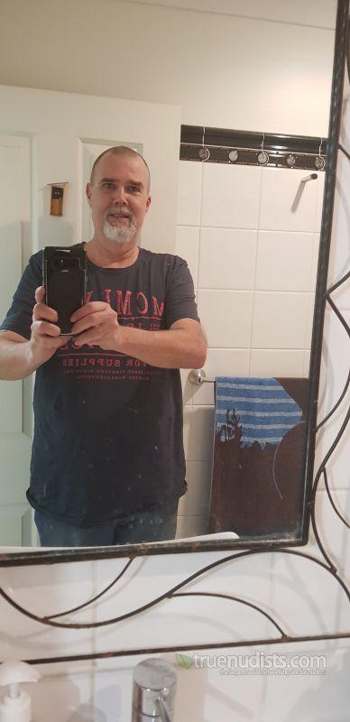 Nudeaussie70 nudist picture