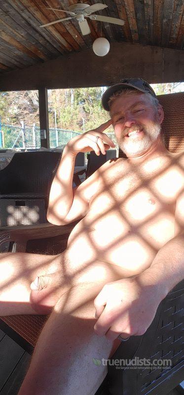 UsuallyNaked nudist picture
