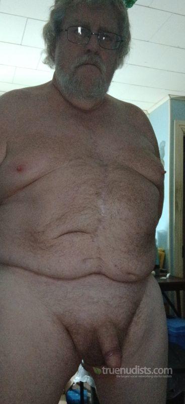 Curtis57 nudist picture