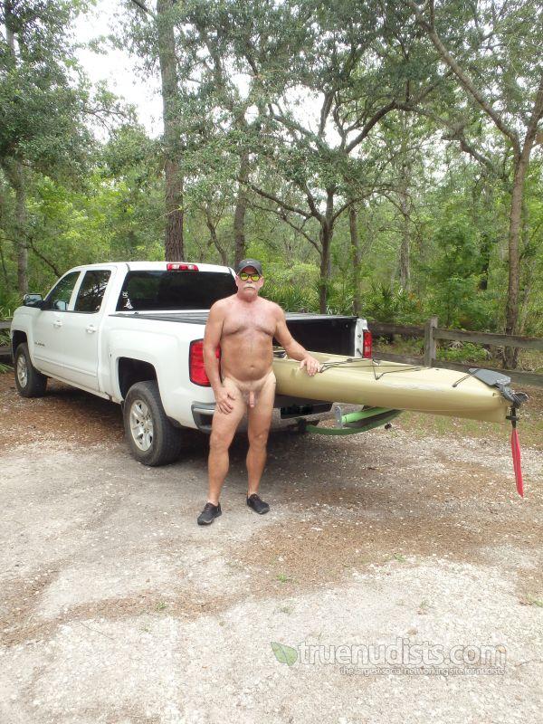 rexdogg700 nudist picture