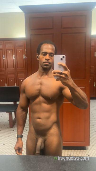 FitNudistFl nudist video
