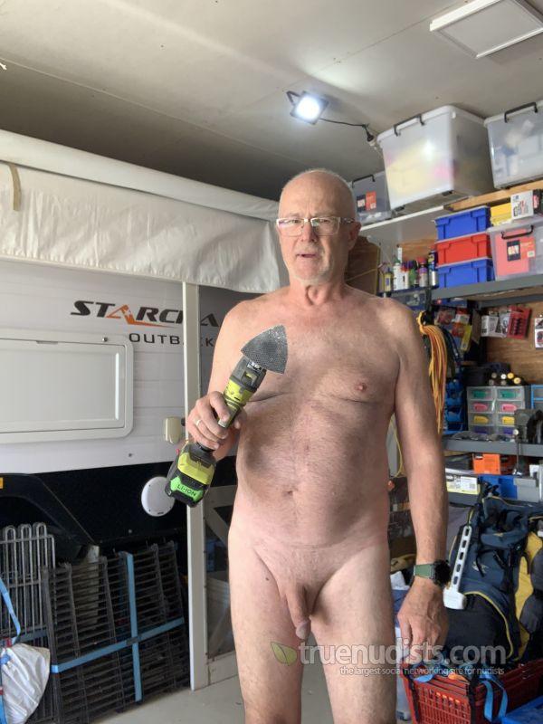 Jonk6996 nudist picture