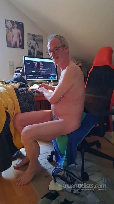 Berndis nudist picture