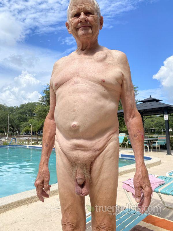 billssr5 nudist picture