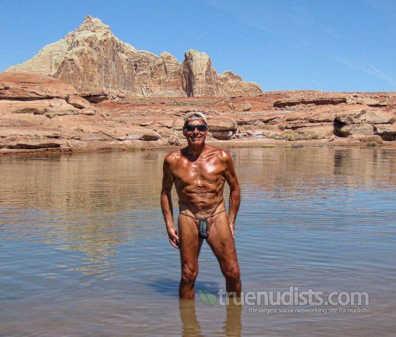 LakePowellAuNaturel nudist picture