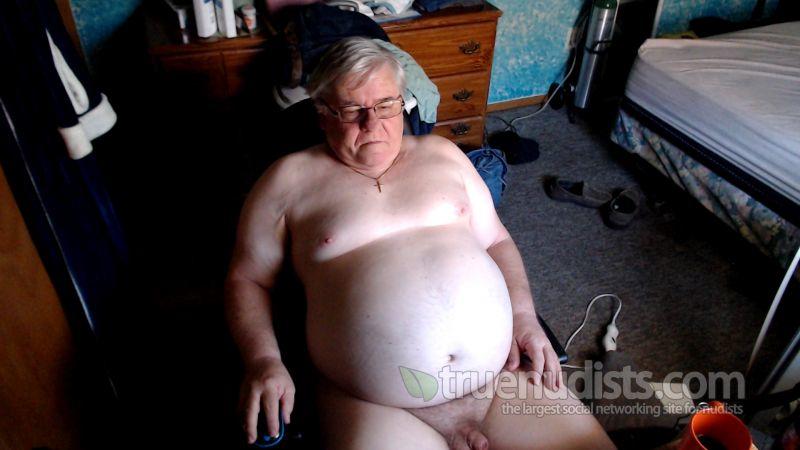 park_man_roger nudist picture