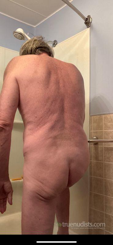 Dittohead555 nudist picture