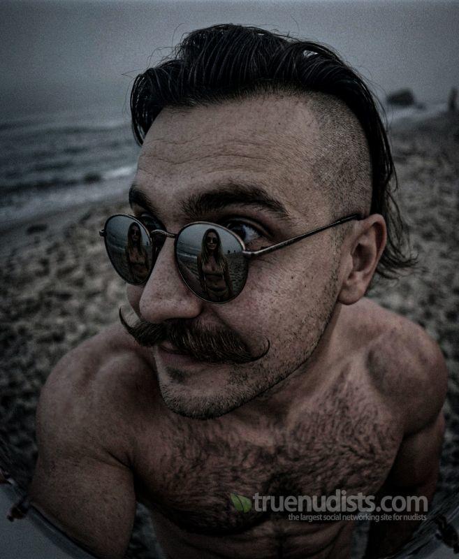 NudePhotoOp nudist picture