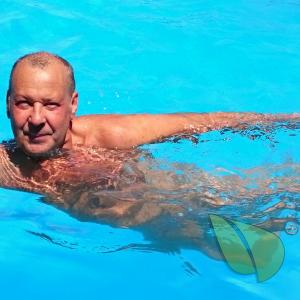 One man splashing around
