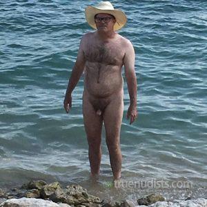 A nudist outside