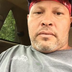 Solo dude staying in