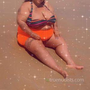 Solo lady enjoying the sun