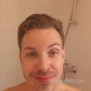 Solo male staying in