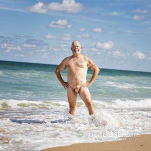 Solo nudist out and about